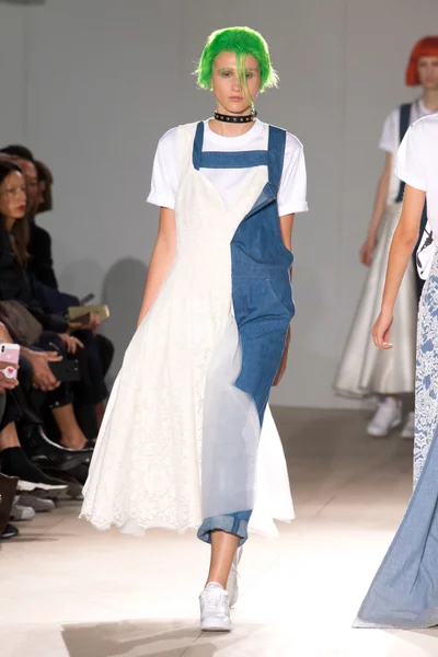Look 39
